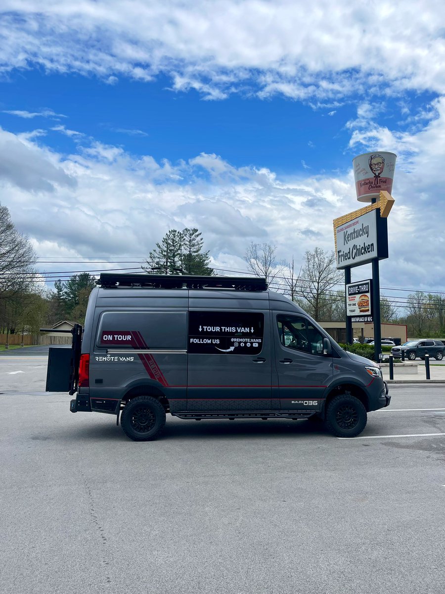 Aegis Series #036 spotted in Corbin, Kentucky. 🎬

#RemoteVansOnTour 
#RollingNomads 
#Kentucky