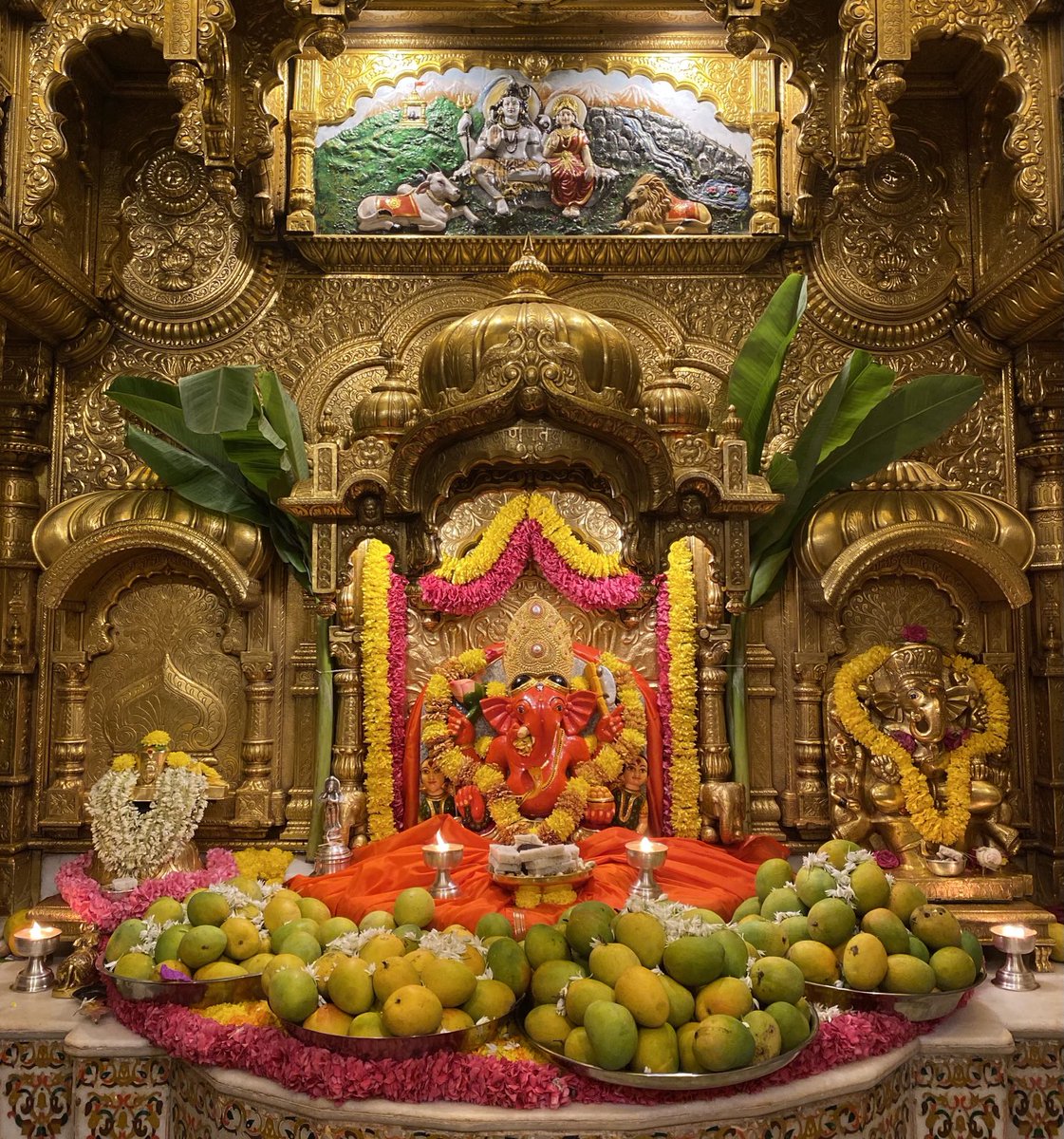 🙏 गणपती  बाप्पा मोरया 🌺मंगलमूर्ती मोरया 🙏१७/०४/२०२४
🙏Ganapati Bappa Moraya 🌺 Mangalmurti Moraya  🙏17/04/2024