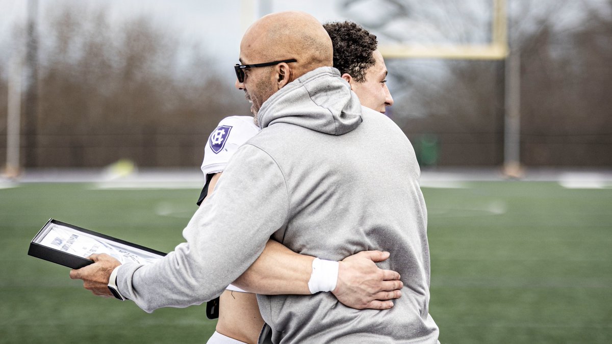 .@jordanfuller27 has been recognized as the @NCAA_FCS 2023 Statistical Champion in scoring after leading the nation with 11.4 points per game! His father Jerome, a Holy Cross Varsity Club Hall of Famer, presented him with the honor at Saturday's Spring Game 🏆 #GoCrossGo