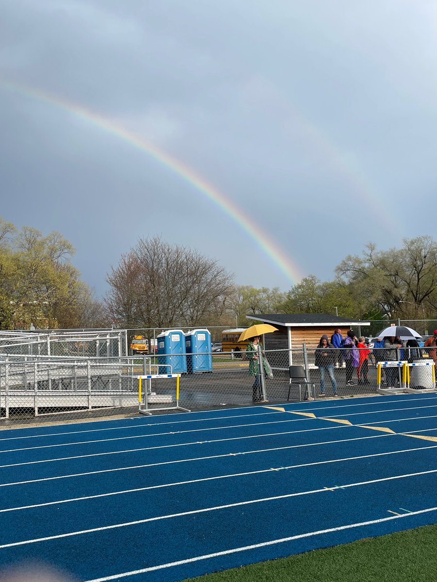 The weather never really got too bad and we were able to compete well in the Wheaton North Quad today!!! Even got a sweet rainbow!!! Lots of great performances heading to the back half of our season. 

Onto the next

#doublerainbow