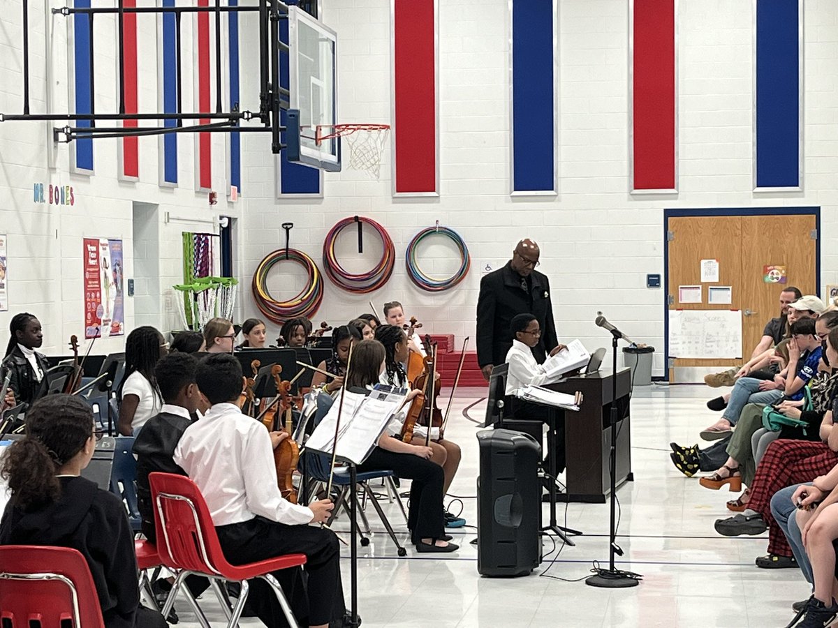 Montclair ES PWCS tweet media