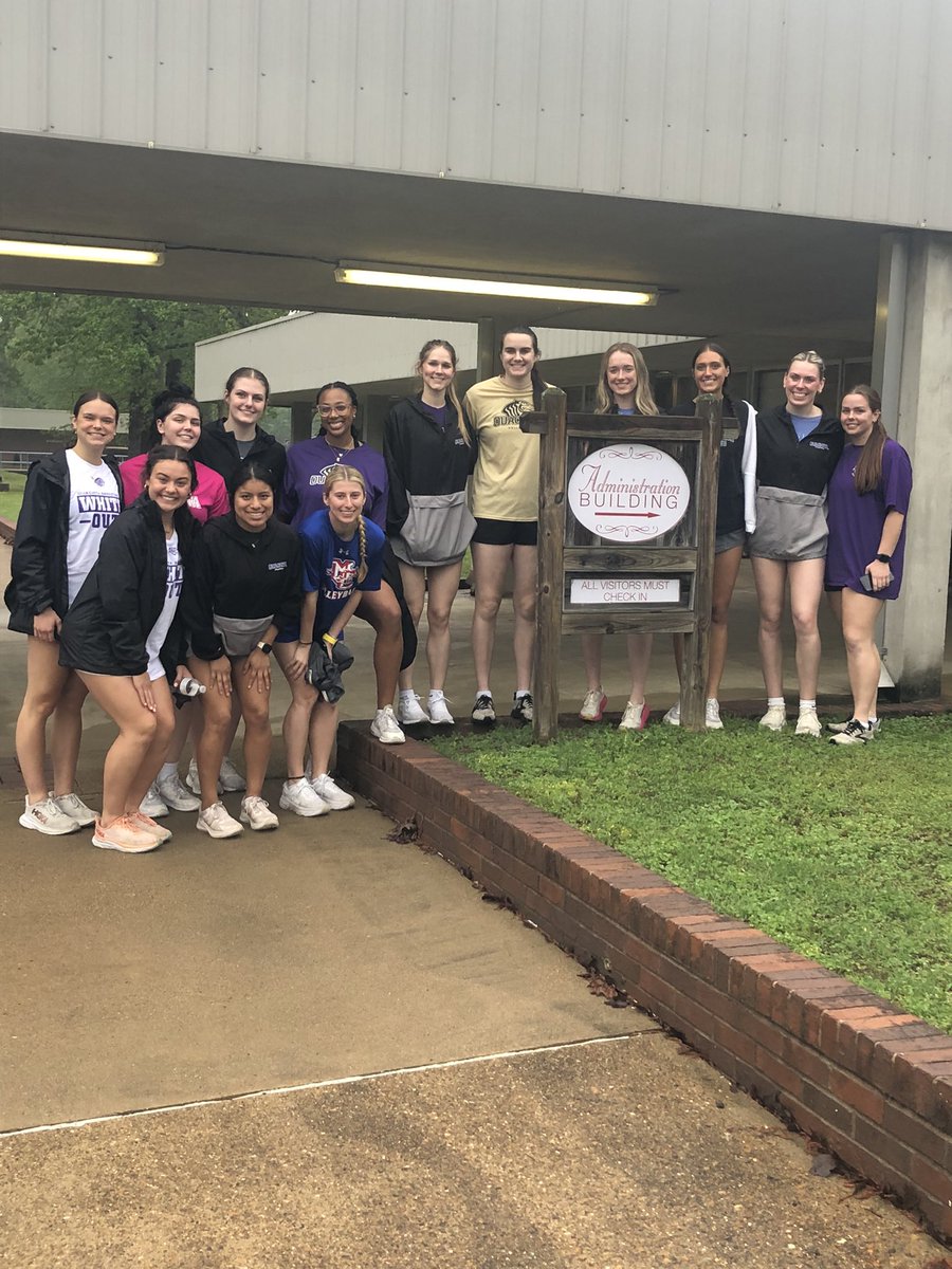 Thank you to the Arkadelphia Human Development Center for hosting us for our late Tiger Serve Day project! @ElrodCenterOBU @OuachitaTigers #TSD