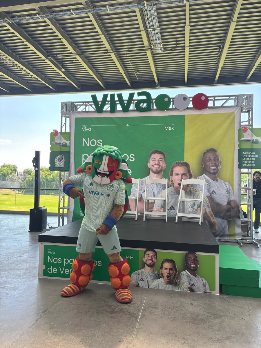 🇲🇽 ¡Viva Aerobus se une al equipo! 💚✈️ Hoy compartimos que ahora somos parte del team de @miseleccionmx, @miseleccionfem y así lo vivimos. ¡A volar juntos hacia el mundial! 😎✈️⚽ #NosPasamosDeVerde