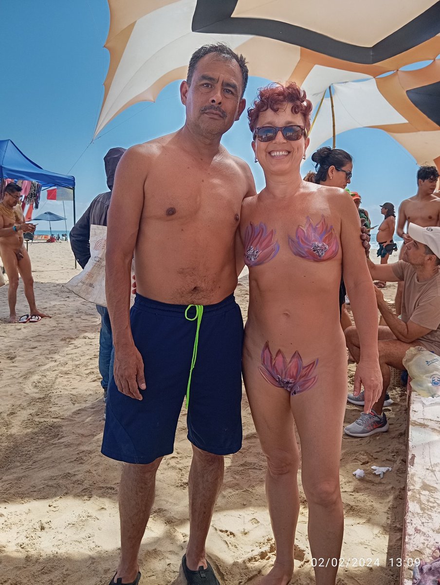 Fer_ferdz's tweet photo. Más del encuentro nudista Zipolite 2024 https://t.co/48Rntwj1bf