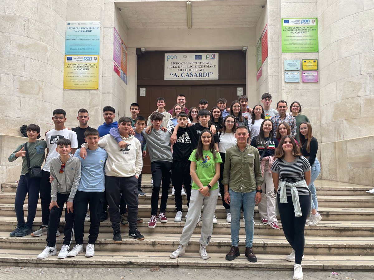IES_Juan_Cierva's tweet photo. La Banda de Música de nuestro instituto se encuentra esta semana en Barletta (Italia) donde va a realizar un concierto con la Orquesta del Liceo A.Casardi de Barletta con un repertorio musical que pretende sensibilizar al público sobre el respeto al medio ambiente https://t.co/pT8YCqkI9u