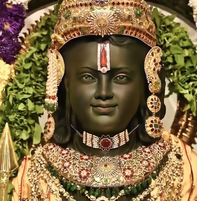 TarunVimal69's tweet photo. आज जब राम नवमी का पर्व अयोध्या जी में प्रभु श्री राम जी के भव्य मंदिर में मनाया जा रहा है तो मन आत्मविभोर हो रहा है क्यूंकि हम सभी स्नातनियों का 500 वर्ष पुरान�� स्वप्न जो पूर्ण हो गया है।
सभी रामभक्तों को  #रामनवमी के पावन दिवस की हार्दिक बधाई एवं शुभकामनाएं।
#JaiShriRam https://t.co/FvJGcJMFlp