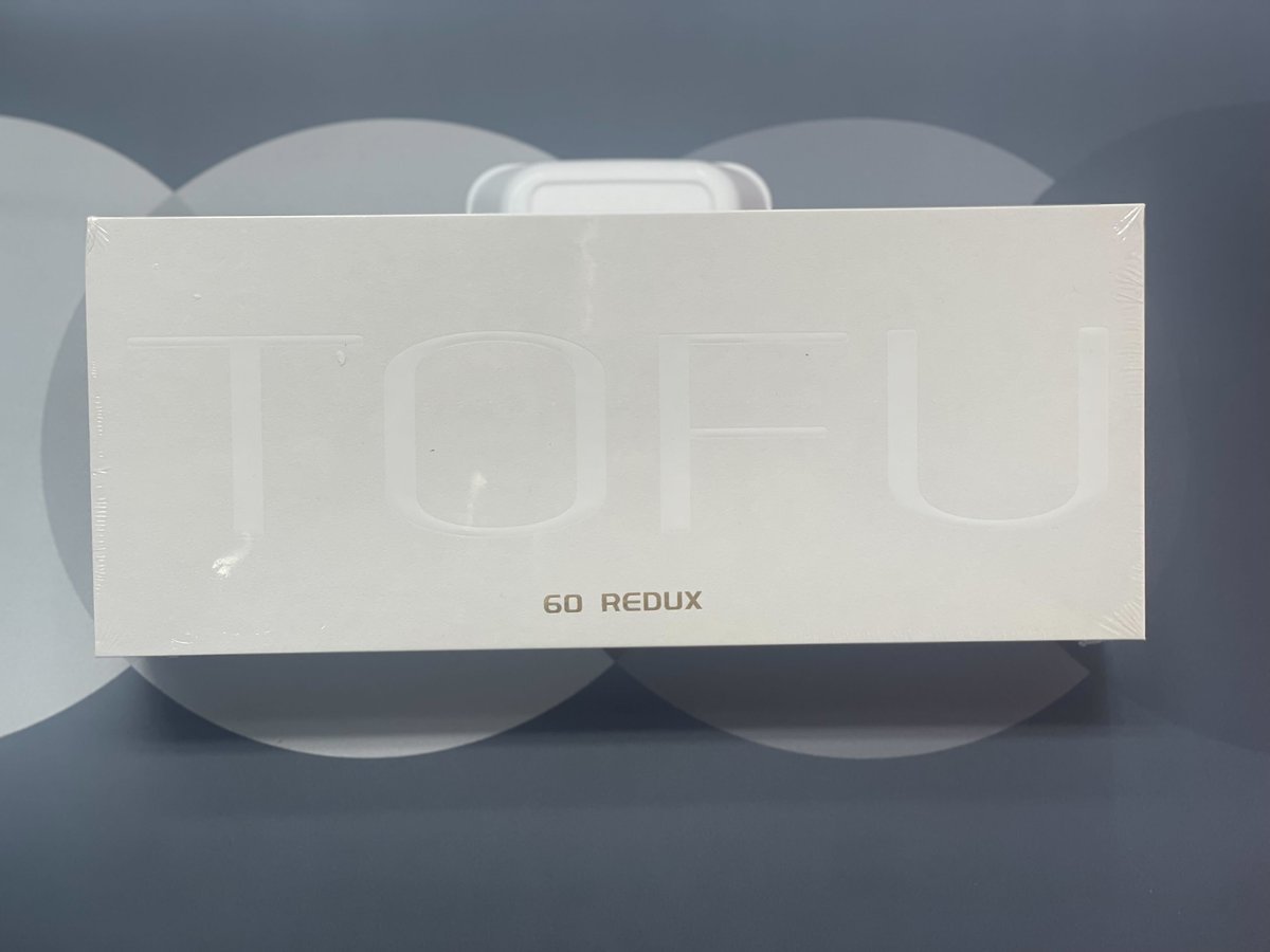 お待たせ致しました！ Tofu60 Redux Aluminum case E-whiteが再入荷しました！ shop.yushakobo.jp/products/8294