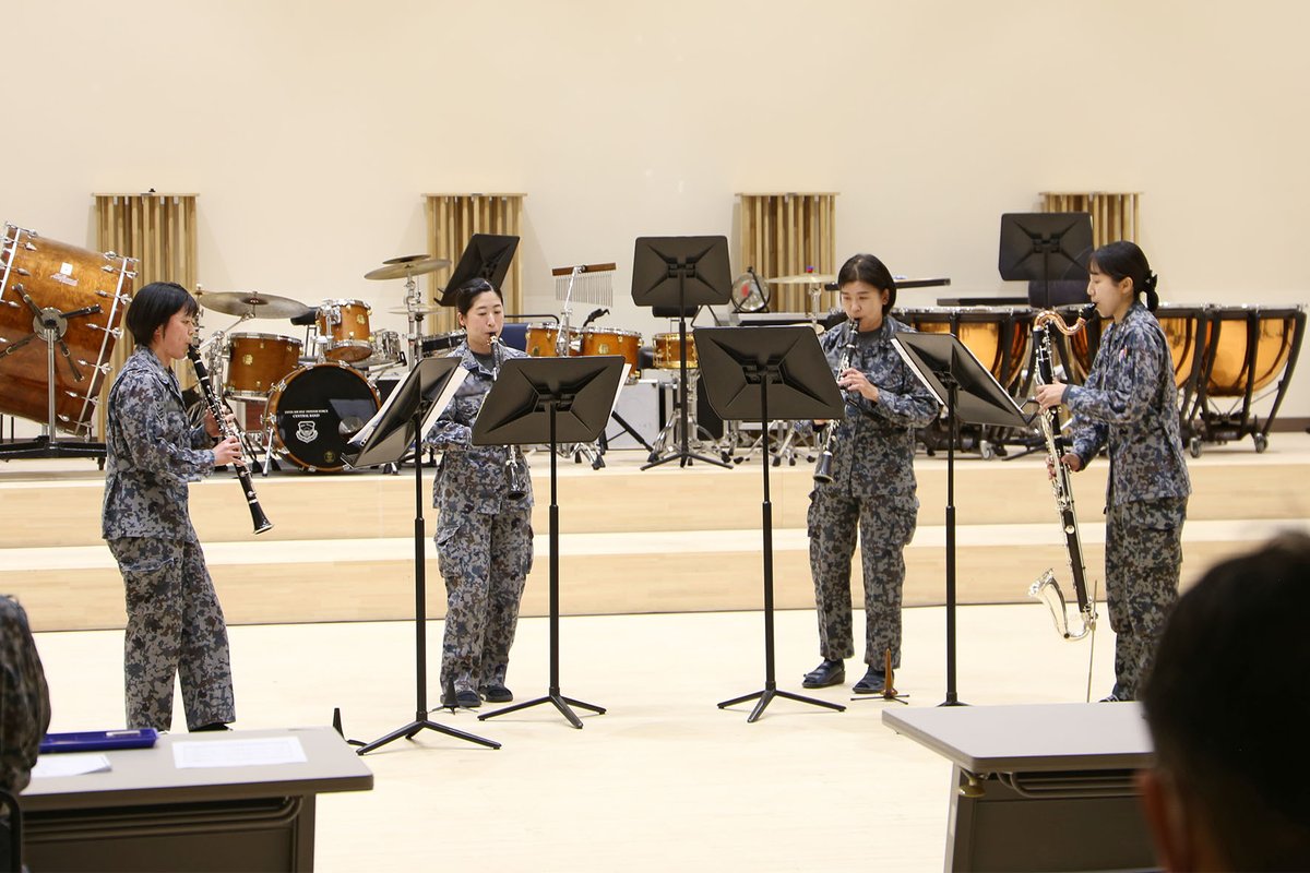 JASDF_Cen_Band tweet picture