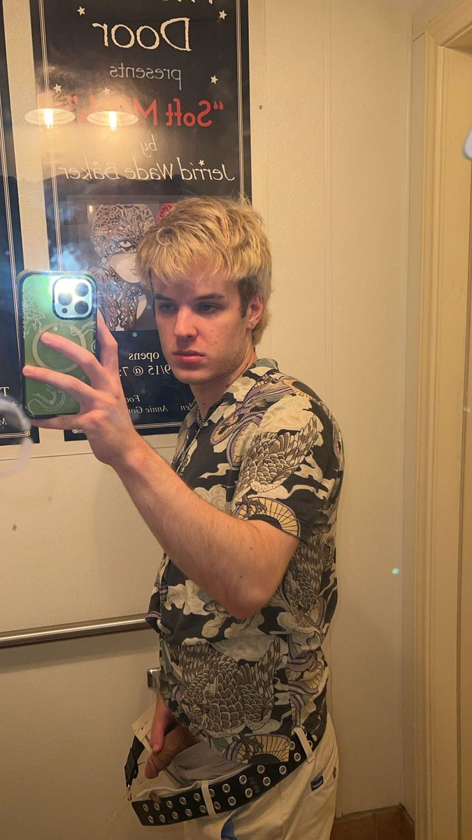 EricSeanXXX's tweet image. one of those nights