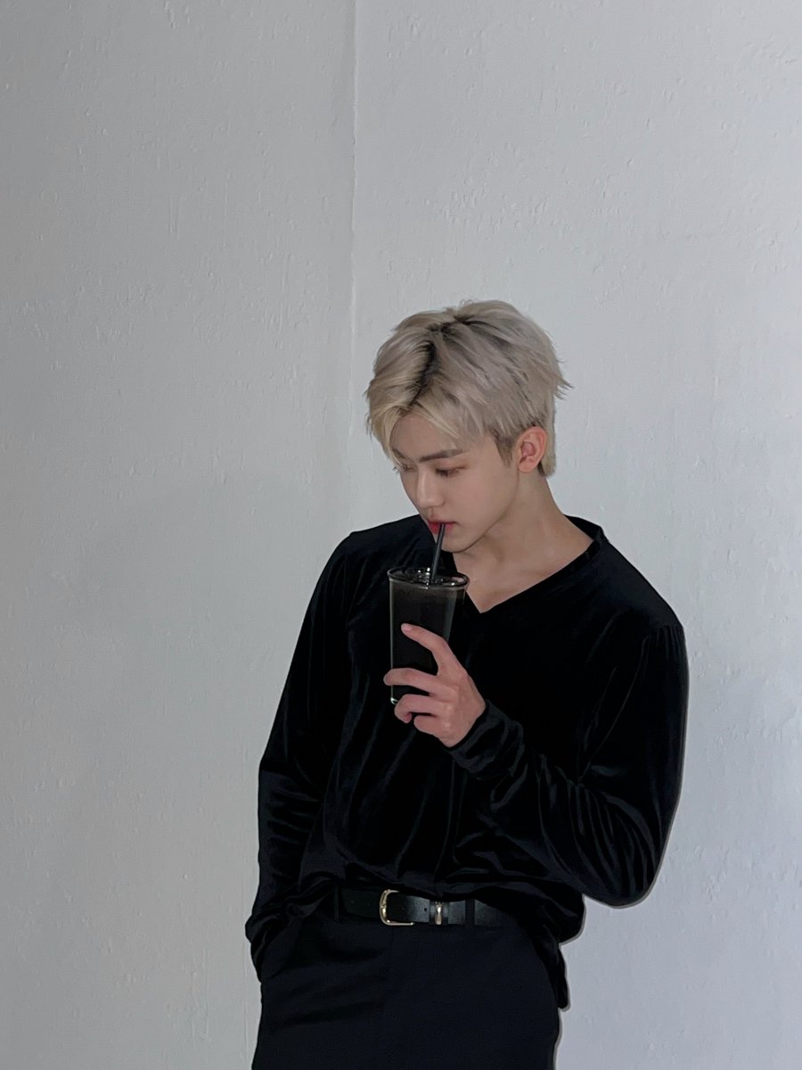 NCTsmtown_DREAM's tweet image. cool ᐢ. ̫ .ᐢ

#JAEMIN
#NCTDREAM #Smoothie
#NCTDREAM_Smoothie 
#Dirty_Smoothie #Behind