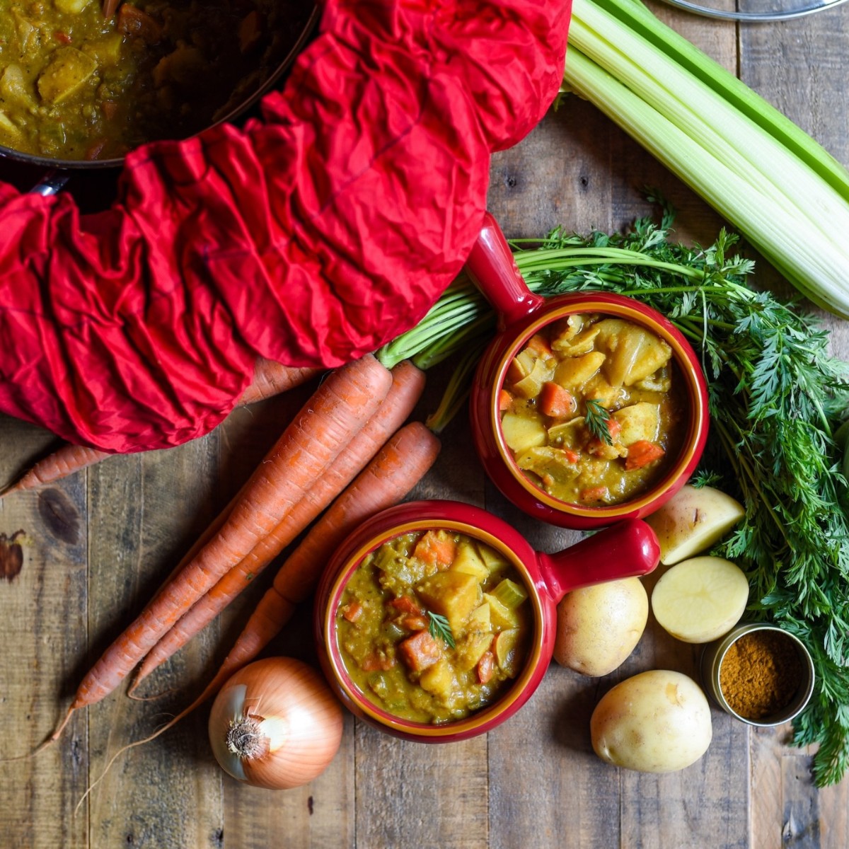 Delicious, hearty & homemade 🤤💚 Make your most loved meal with #Wonderbag & save on energy & time! This #nonelectric #slowcooker is a game-changer in many homes, make it one in yours! Global store - wonderbagworld.com South Africa store - mywonderbag.co.za