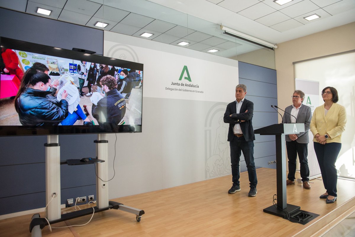 📌Baza acoge el IV Encuentro de Formación Profesional, Artes Plásticas y Diseño de Andalucía Oriental
“Centros Educativos,  empresarios y Ayuntamientos de #Baza y #Huéscar impulsan la feria de Formación Profesional del Altiplano para orientar  al alumnado”
europapress.es/andalucia/educ…