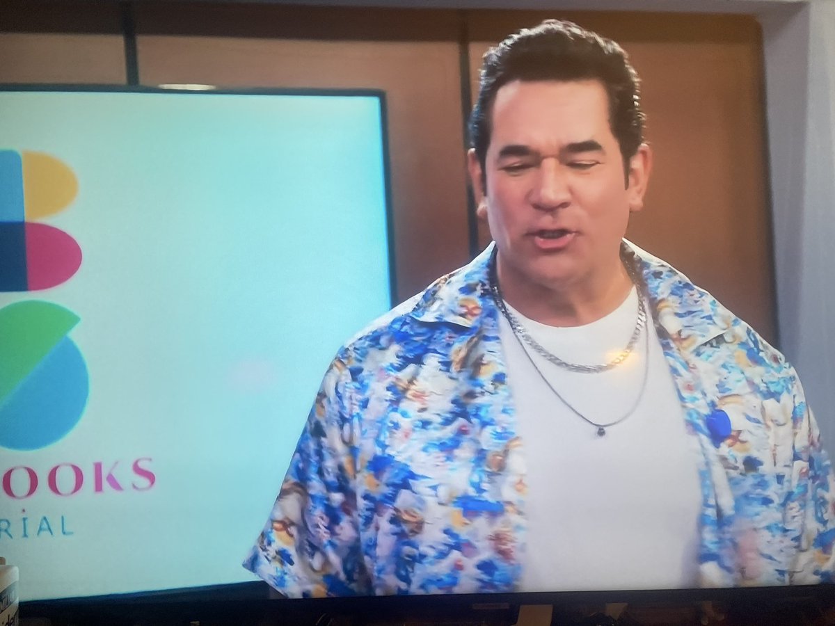 CarritMary's tweet photo. #EsNetaEva ya empezó la nueva temporada por @Canal_Estrellas https://t.co/54CpJmhClh