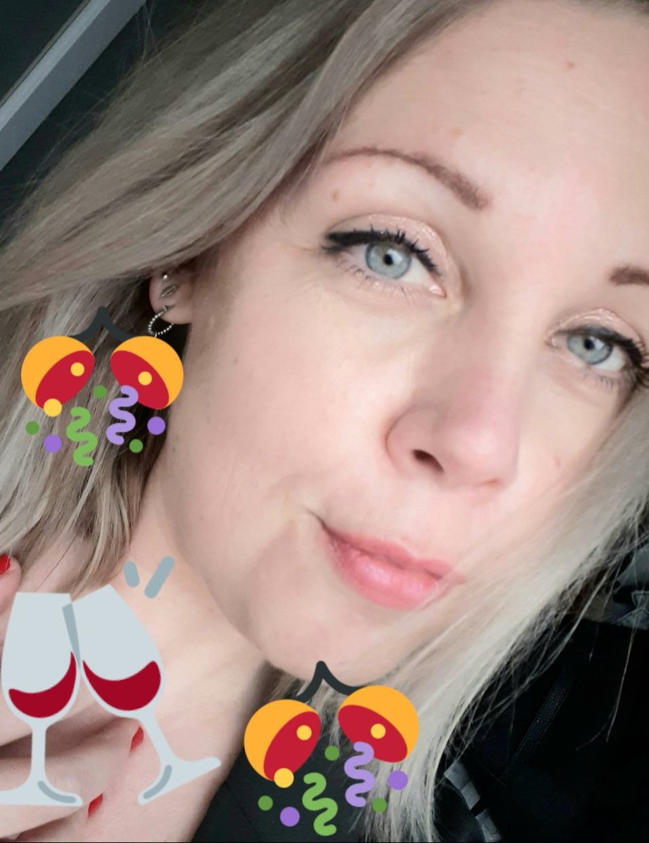 ~Linda~ tweet media