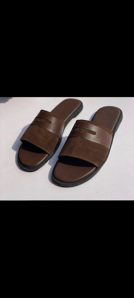 FirstRate_Shoes's tweet image. 6500 Only! (WhatsApp 07032888205)

Khaid Kylian Mbappe FC Barcelona Davido Cubana Chief Priest Imole 000 Per Litre
