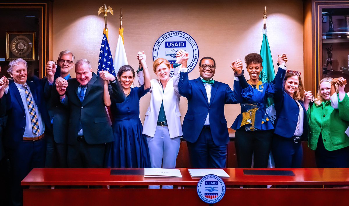 Celebrating excellent partnership between ⁦@AfDB_Group⁩ and ⁦@USAID⁩. We will do more together on energy, food security, transport, agriSME debt and equity finance, and support to women-led businesses. Thank you ⁦@PowerUSAID⁩ ⁦@SecYellen⁩ ⁦@POTUS⁩