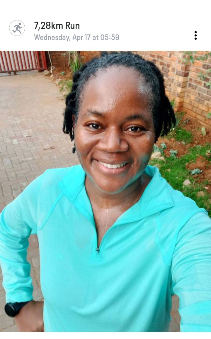 Well my beloved human alarm asked me if wasn't going for a run at 5:30am 🤣🤣🤣, had no choice but to wake up #Team6am #FetchYourBody2024 #IPaintedMyRun . Have a great Wednesday!
