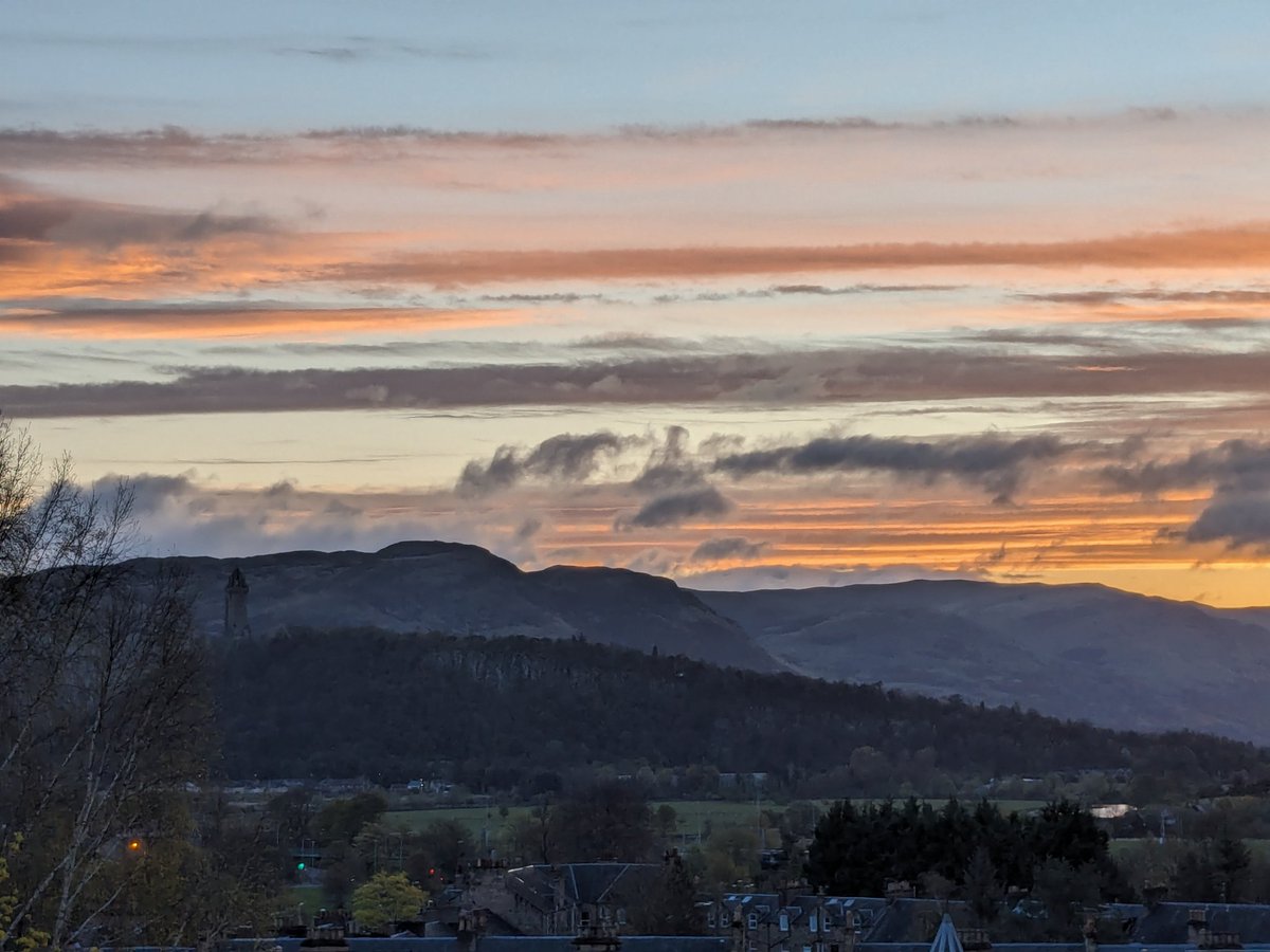 Good morning #Stirling: here's to a beautiful day!