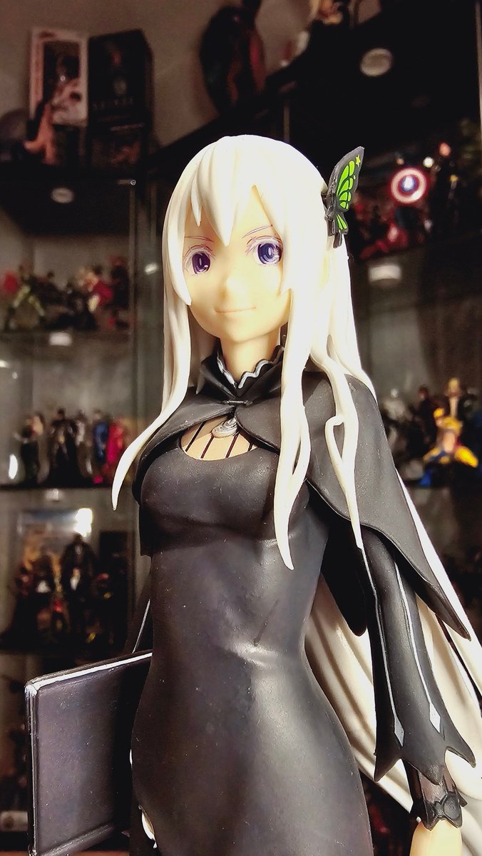 Twin Tuesday 4/16/24
The Witch of Greed is taking over! That's right, today I've got everyone's favorite naughty Witch from Re:Zero, Echidna! This is the Sega SPM figure
#rezero #Witch #echidna #sega #anime #manga #rezerostartinglifeinanotherworld #isekai #animefigures