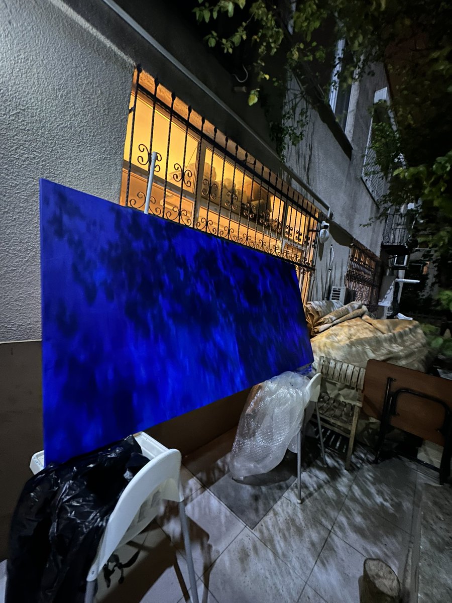 Gm frends or gn idk busy days lost in hours