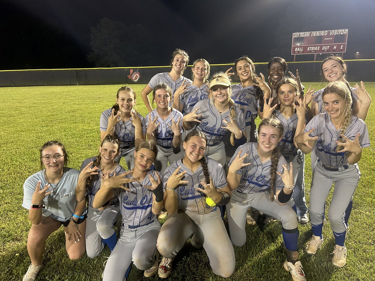 Word of the night RESILIENCY! 

This team grew up tonight. Wasnt always the prettiest but got it done when it mattered taking it 10-8 in 10 innings on the road against district leading Coldspring.

We’ll get to the stats later today but for now good night/good morning Owl Family.