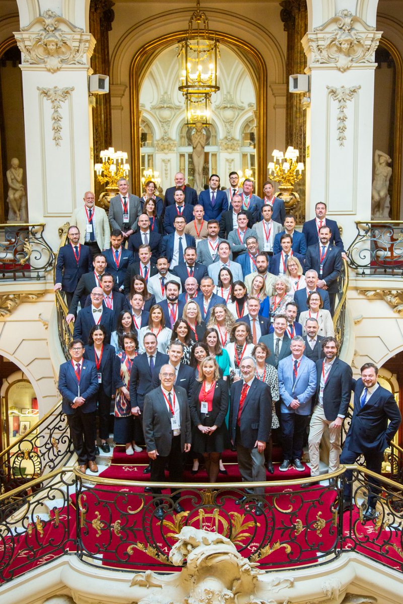 ENOCATA's tweet photo. ¡ayer comenzó mi labor como juez en el Concurso Internacional Bacchus!  Durante 3 días, evaluaré vinos de todo el mundo junto a 99 selectos catadores. ¡Un honor ser parte de este prestigioso evento en el mundo del vino! 🍷✨ #Bacchus2024 #Catador #Vino https://t.co/021dXiXlvf