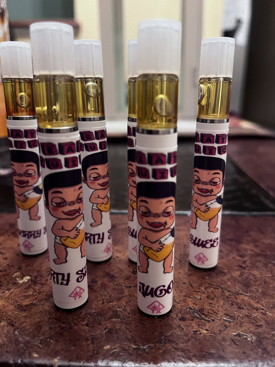 deathjuice_'s tweet image. My first Disposable VAPE hash Rosin pen, on the go you gotta still get stoned! 

Death juice Cannabis Co. 
.5 Hash Rosin 100% authentic. 
4/20 special drop, small batch. 

‼️🏆Now Available🏆‼️