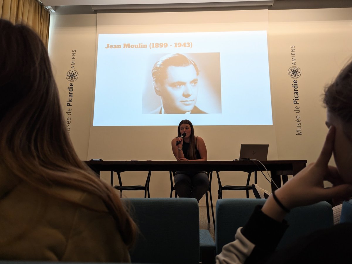 [Parcours Moulin] Il y a 90 ans, Jean Moulin prenait son poste de secrétaire général à la pref. de la Somme. Demain, des élèves du Bac Pro AEPA feront une conf.sur la période amiénoise de J. Moulin (& de Romanin). Merci au Musée de Picardie (@AmiensMetropole) pour son soutien