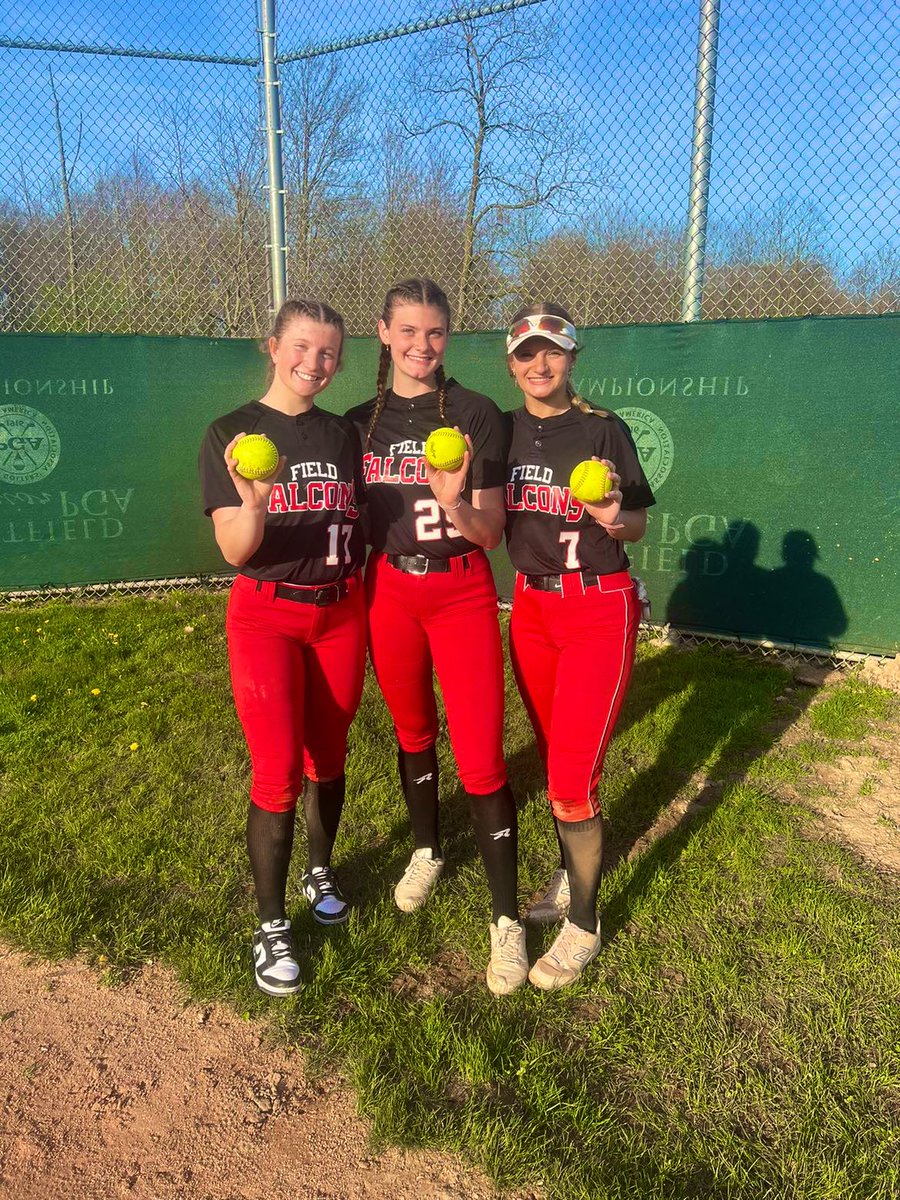 Maddie Burge tweet media