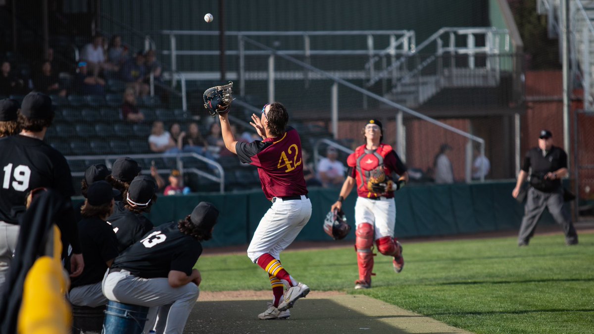 Yaks_Baseball tweet picture