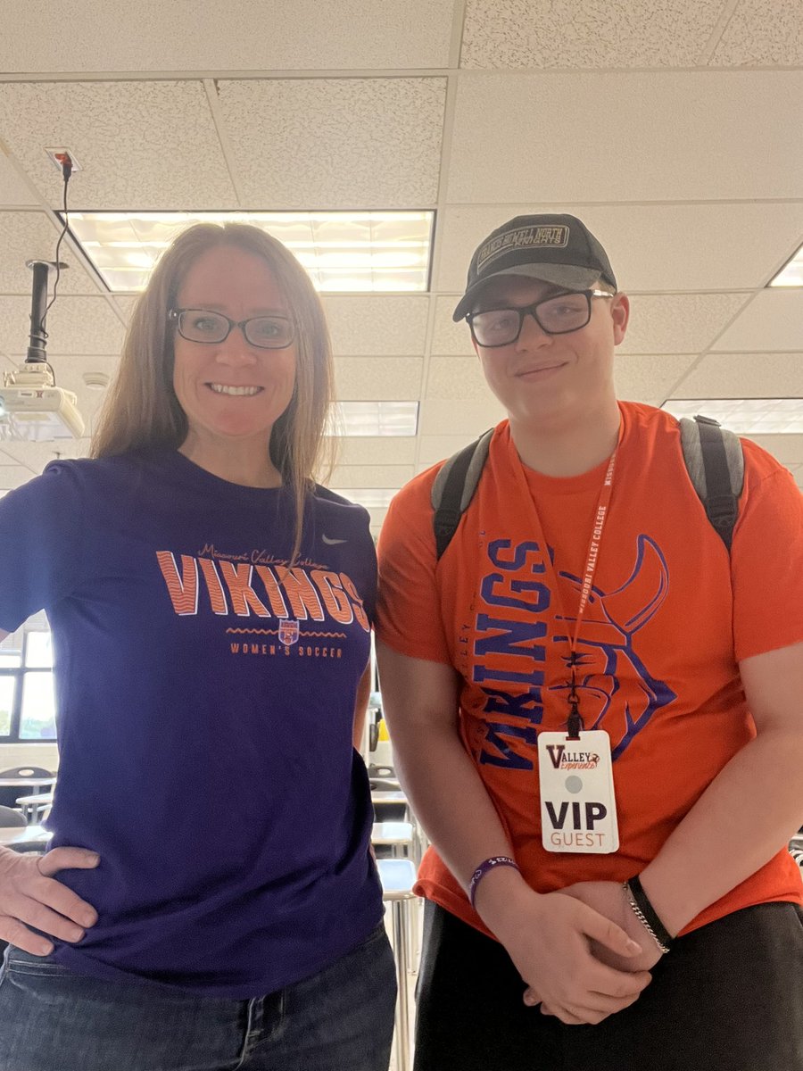 When it’s college and career day for spirit week and a former student has Valley gear! @missourivalley #ValleyWillRoll