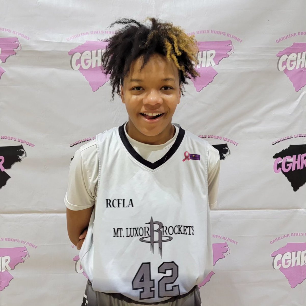 CghrMedia's tweet image. 🏀 #CGHRMedia

#CGHRSpringKickoff

#SpringKickoff

FINAL
4/14/2024 - 10 15 AM

COURT 2

@NCGemsBball 2027 - 40
VS
#MtLuxor Select - 55

#MTLuxor
Jahnae Duncan  - 13 Pts

Alani Smith - 13 Pts

Shelby Cruz - 11 Pts

#CarolinaGirlsHoopsReport