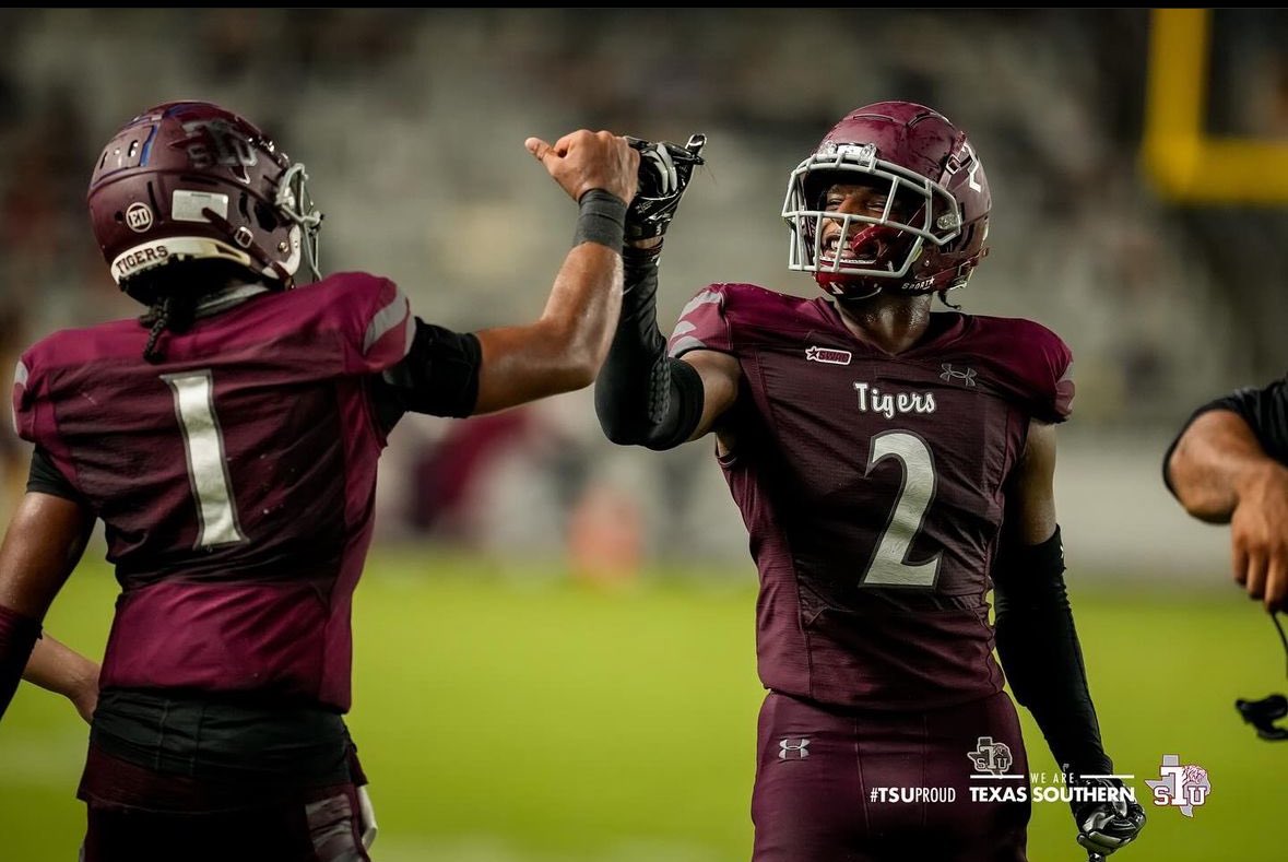 Micah Ellis (@thaterminator2) on Twitter photo Blessed to receive an offer from <a href="/TSUFootball/">Texas Southern Football</a> thanks for the opportunity. <a href="/CoachLWig/">Lee Wiginton</a> <a href="/coachsims_/">Herschel Sims</a> <a href="/alleneaglesfb/">Allen Eagles Football ⭐️⭐️⭐️⭐️⭐️</a> <a href="/Coach_Gonzales/">Victor Gonzales, Jr.</a> <a href="/ChaseHargis/">Chase Hargis</a> Blessed to receive an offer from <a href="/TSUFootball/">Texas Southern Football</a> thanks for the opportunity. <a href="/CoachLWig/">Lee Wiginton</a> <a href="/coachsims_/">Herschel Sims</a> <a href="/alleneaglesfb/">Allen Eagles Football ⭐️⭐️⭐️⭐️⭐️</a> <a href="/Coach_Gonzales/">Victor Gonzales, Jr.</a> <a href="/ChaseHargis/">Chase Hargis</a>