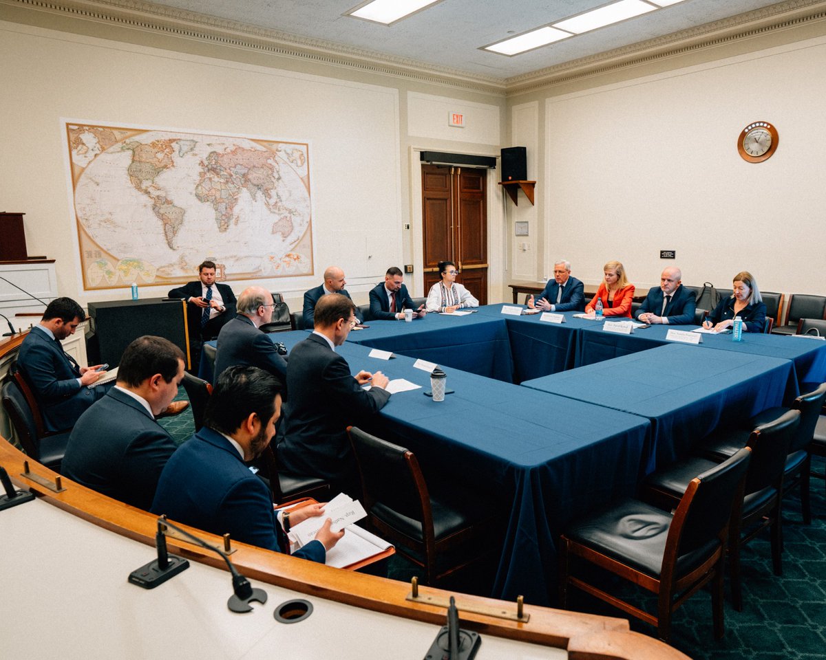 As the US Congress discusses this week the suplemental for Ukraine, the @WarsawForum Weimar parliamentary delegation presents a briefing for the House Subcommittee on Europe on why the Ukrainian aid package may determine the future of the European security.