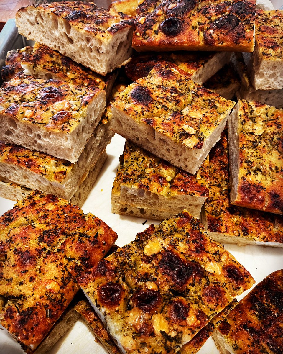 #MuffalettaWednesday means this delicious @ameliasbread focaccia stuffed with all the Goose goodness #WednesdaysOnly get the scoop on all daily specials at goosethemarket.com/events