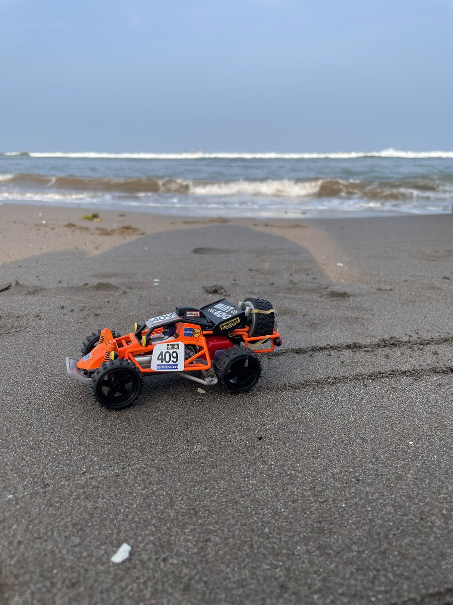superzenmini4wd's tweet photo. Santai kek di Pantai

#tamiya_mini4wd
#bigwigjunior
#mercedezbenz https://t.co/YVoFGYdvaZ