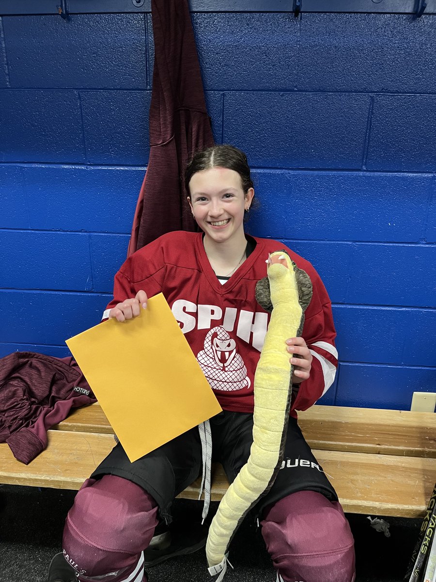 Another big win for the Vipers tonight over MDJH.   VOTG was our steady defender Adrienne Shanahan. Great game, Adrienne!   

Next up, St. Peter's Junior High tomorrow night,  7:00 pm,  @ Robert French Arena!