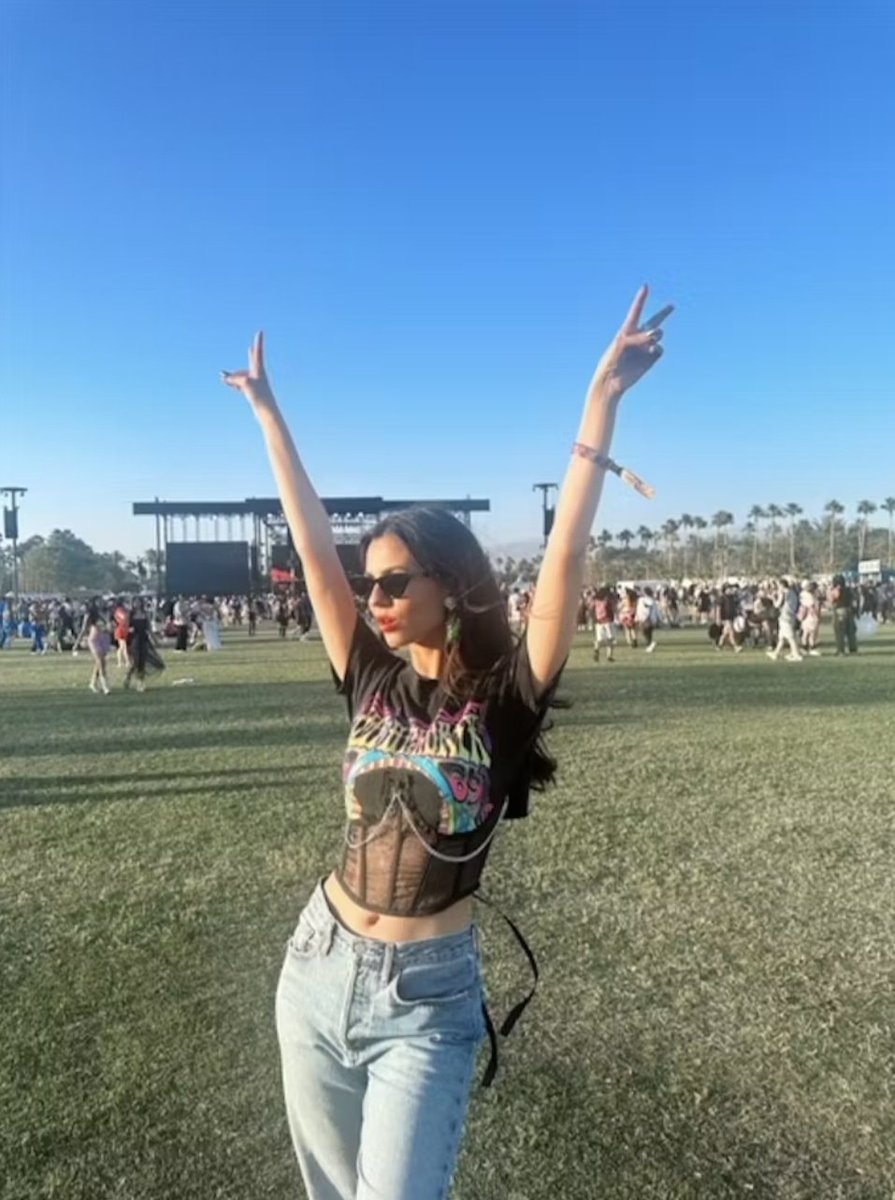 VJMxMedia's tweet photo. Victoria Justice en Coachella para Elite Daily https://t.co/np3OE0jXGb