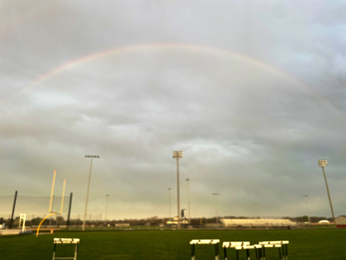 CoachHarlowTF's tweet photo. Senior night for @WesternTrackXC ended with a rainbow. Great effort tonight everyone. https://t.co/uuGNEYEDUV