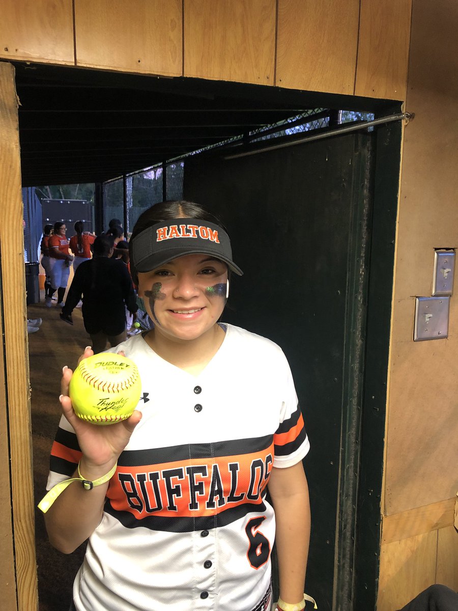RHSCoachGraham's tweet photo. 💥🦬🥎Final SGP Vs Haltom:
SGP-7
Haltom-2
2B- K. Martinez
4B- A. Luna
💥Bonus- Tryniti Cortez won FW Star Telegram Player of the Week 💥 #BuffSoftball https://t.co/PBw29TmJGC