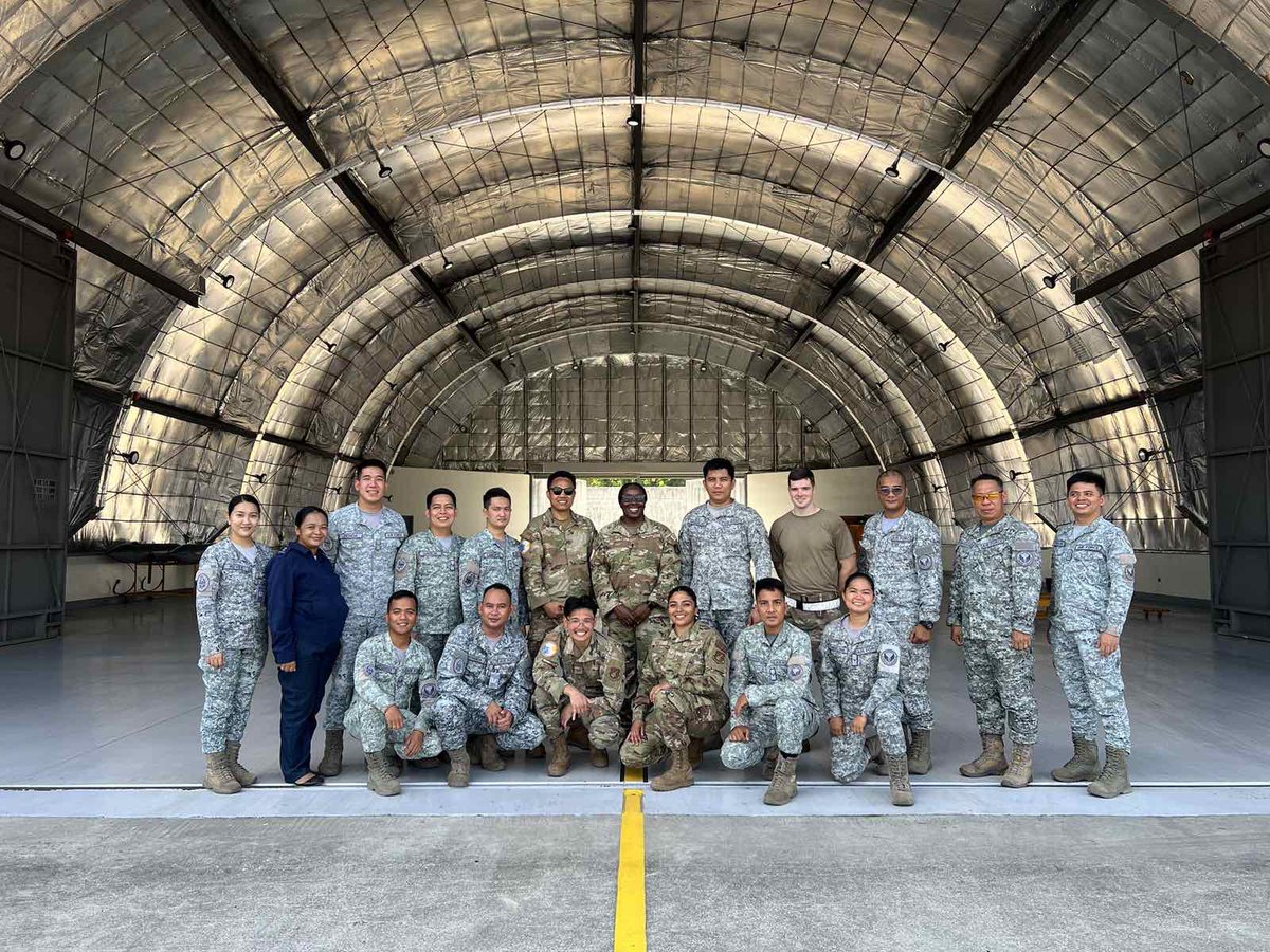PAF-USAF exchange best practices in Aircarft Maintenance, Supply and Logistics Read full article 👇 paf.mil.ph/news-articles/… #AcceleratewithExcellence #GuardiansofourPreciousSkies #PAFyoucanTrust #OneAFPOnePHILIPPINES #StrongAirForceStrongPHILIPPINES #AFPyoucanTRUST