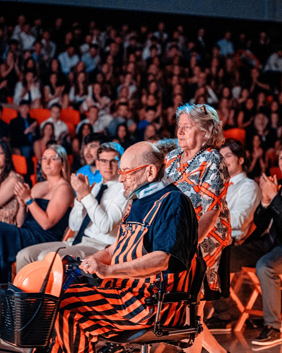 FindlayOilers's tweet photo. The inaugural Oiler Choice Awards. A night to remember 🤩

What was your favorite moment?? https://t.co/PuzEflxejG