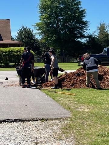 The Opelika Varsity Football team participated in the community wide SERVE DAY this past Saturday. Several student athletes served as a “Buddy” at the Miracle League baseball games. Others chose to spend their day preparing the grounds at Story Book Farms for their Derby Day.