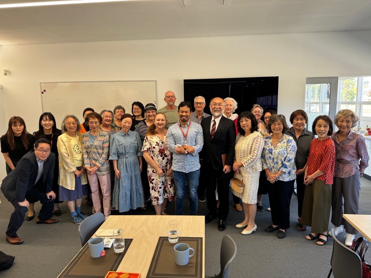 🇦🇺🇯🇵【Lunchtime Energy Seminar】 On Thursday April 11, Consul-General Naito, Mrs Naito and Economics Vice-Consul Murata attended a lunchtime seminar hosted by local community group Kangaeru Paw at the Japan Education and Cultural Centre of WA (JECCWA). #CGNaito