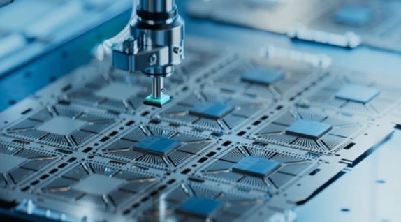 AndresBrugmann's tweet photo. #EUA quiere trasladar a #Norteamérica la #industria de #microchips. Decenas de empresas quieren instalarse en  México, solicitan fuentes continuas y confiables de energía. Sería ideal generarla con #gasnatural mexicano que asegure la dotación ininterumpida #CHiPs #semiconductor https://t.co/DAOj3ec1OT