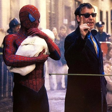 OneTakeNews's tweet photo. Sam Raimi is reportedly in talks to direct ‘SPIDER-MAN 4’ for Marvel Studios.

(via https://t.co/TrSIn3XWbU) https://t.co/YBBw6OLXDV