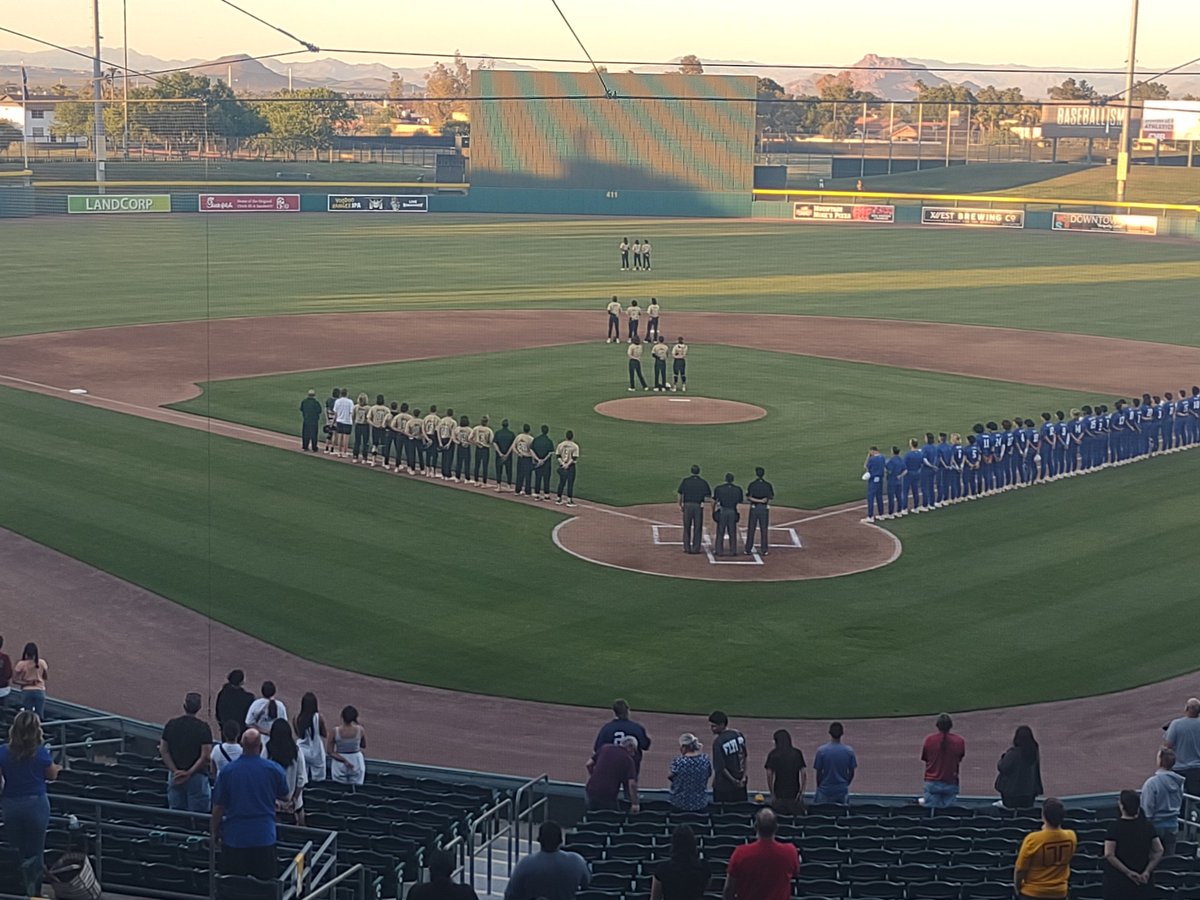 Skyline vs Westwood at Hohokam!
#LEADthePACK