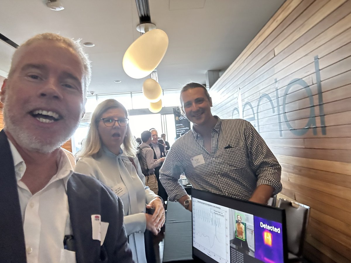 Benjamin Eggleton (@profbeneggleton) on Twitter photo Great to drop in at the 2024 NSW Commercialisation Showcase- fantastic and super proud to see <a href="/Sydney_Uni/">University of Sydney</a> spin-off company #Vital_Photonics exhibiting for the first time Great to drop in at the 2024 NSW Commercialisation Showcase- fantastic and super proud to see <a href="/Sydney_Uni/">University of Sydney</a> spin-off company #Vital_Photonics exhibiting for the first time