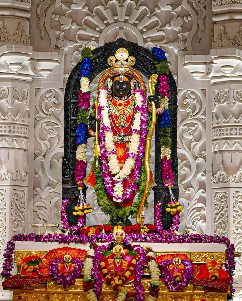 Priya_purohit1's tweet photo. अयोध्या से श्री रामलला के जन्मोत्सव पर दिव्य अलौकिक दर्शन ❣️ https://t.co/pw35mMnY86