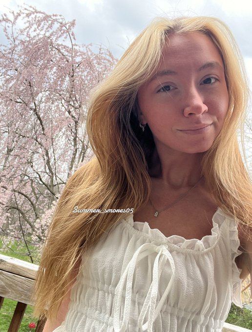 Meet me by the cherry blossoms 🌸 https://t.co/oMAP7d49jc